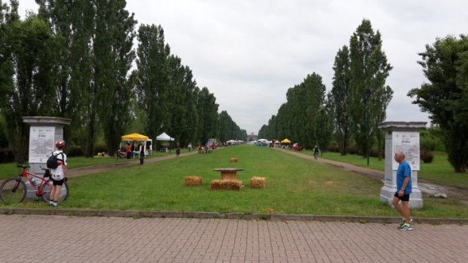 Il Viale e la Villa